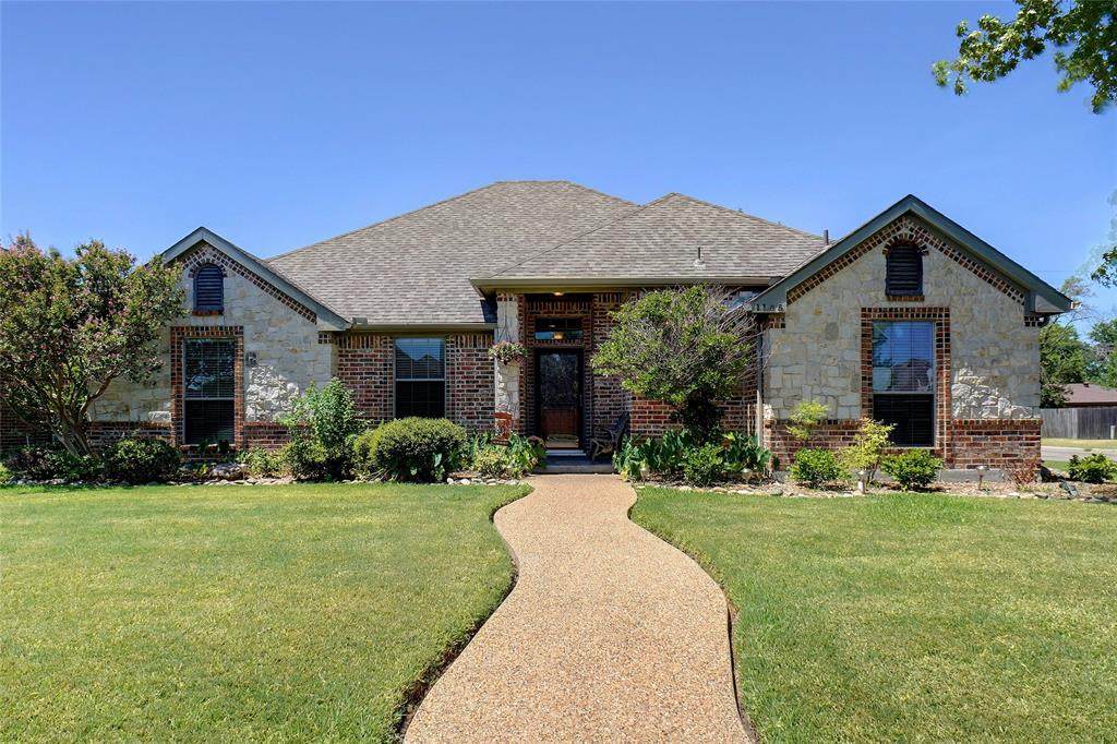 1105 Shadybrook Lane - Photo 1