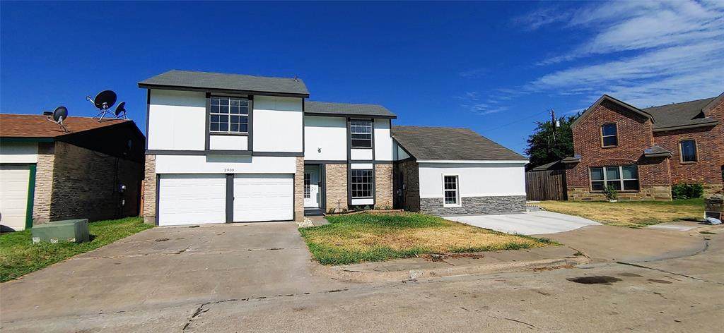 2909 Wood Thrush Street - Photo 1