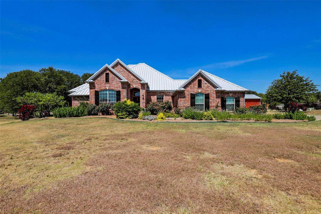 512 County Road 4594 - Photo 1