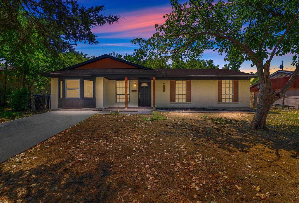 526 Gallant Fox Drive - Photo 1