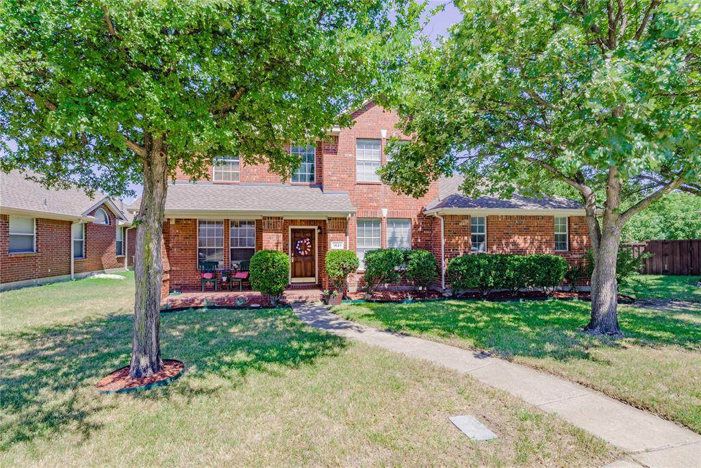 1621 Winding Trail Drive - Photo 1