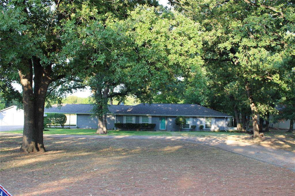 2029 Trailwood Drive - Photo 1