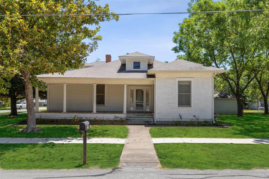 113 Houston Street - Photo 1