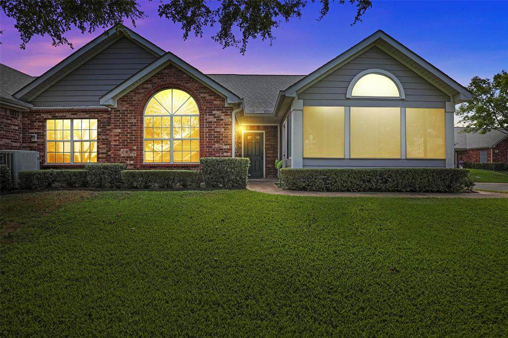 912 Bridges Drive - Photo 1