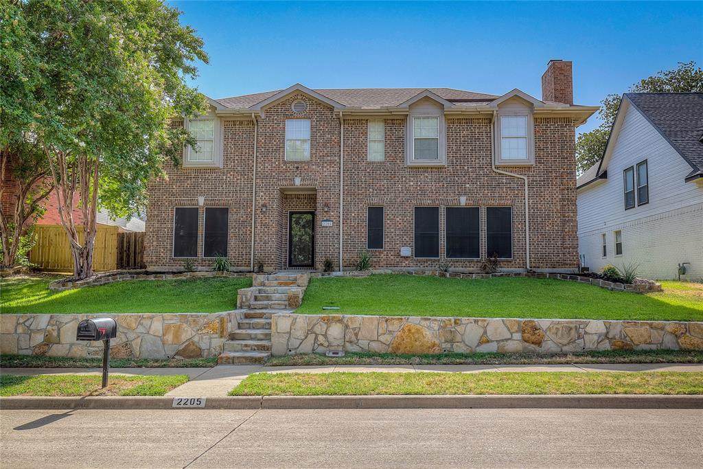 2205 Wren Lane - Photo 1