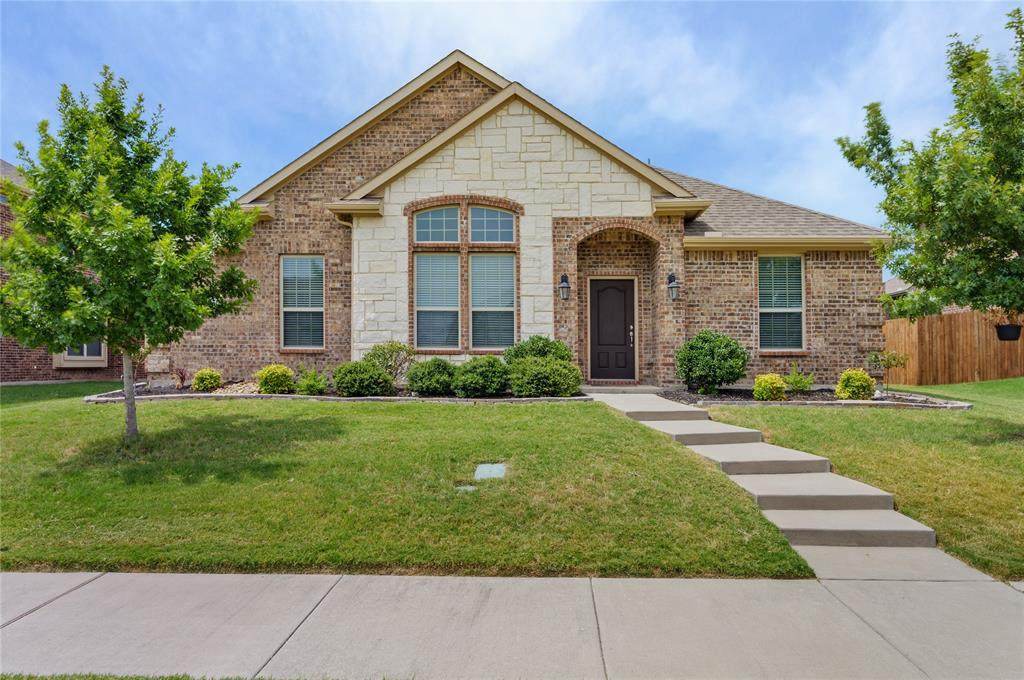 1326 White Water Lane - Photo 1