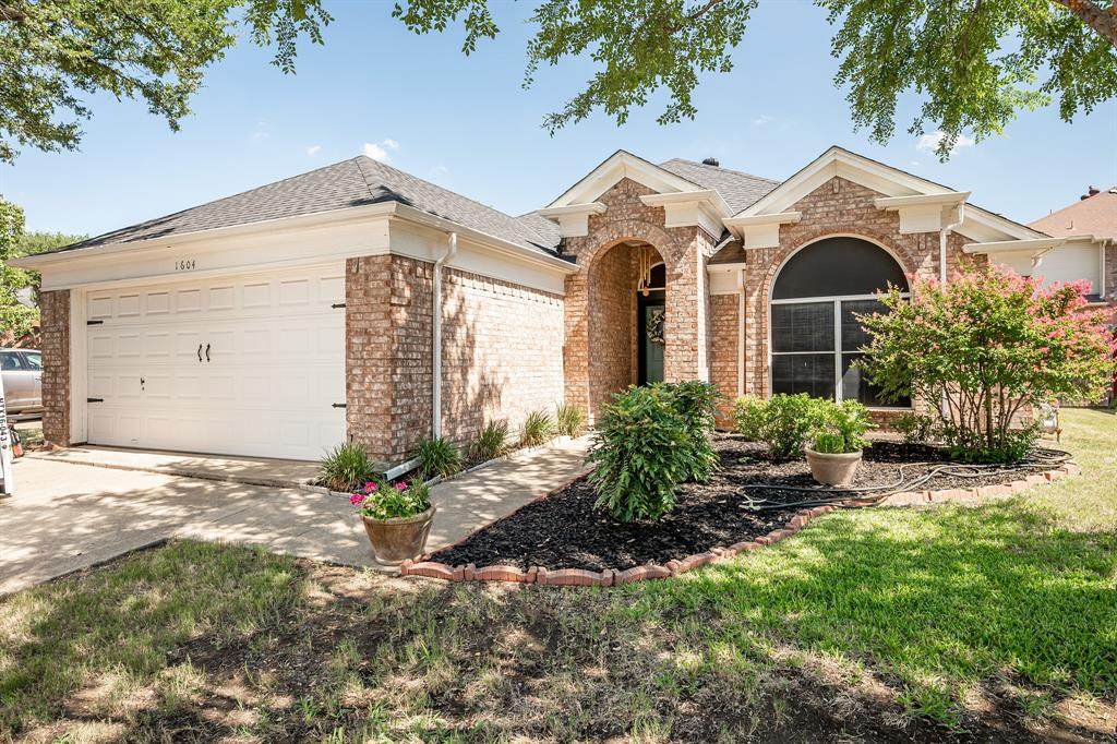 1604 Highdale Court - Photo 1