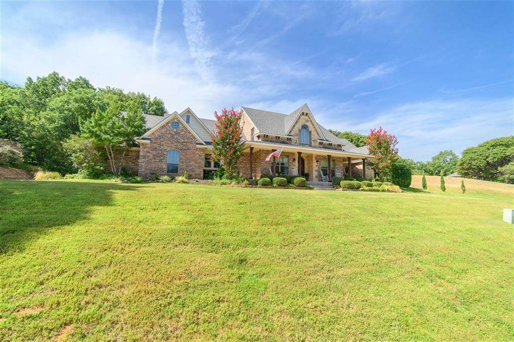 3514 Deer Creek Circle - Photo 1