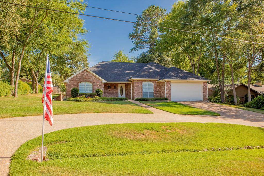 218 Canyon Drive - Photo 1