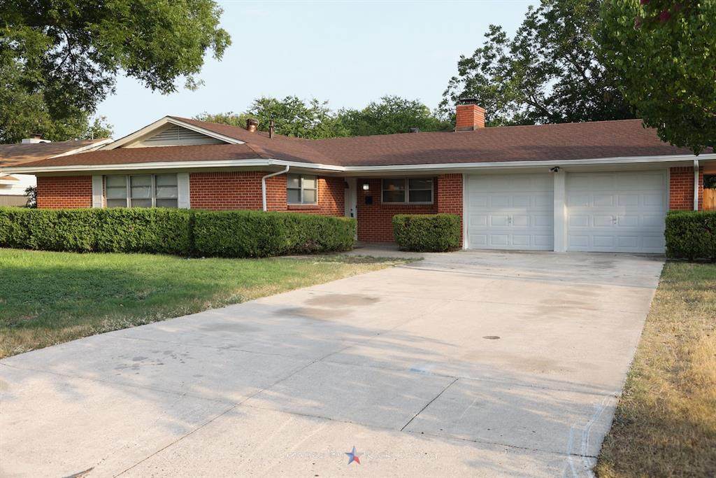 8109 Beechwood Drive - Photo 1