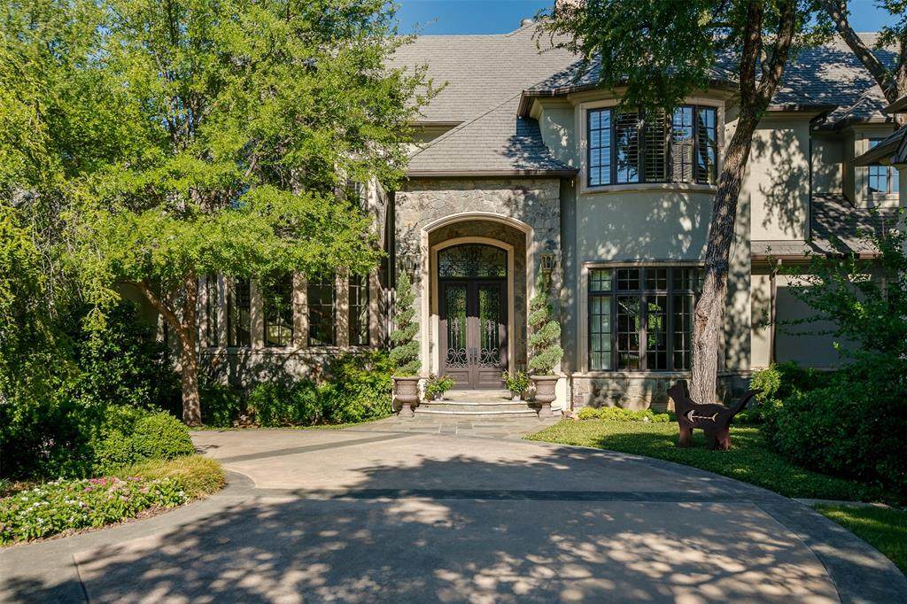 2912 Shadow Drive - Photo 1