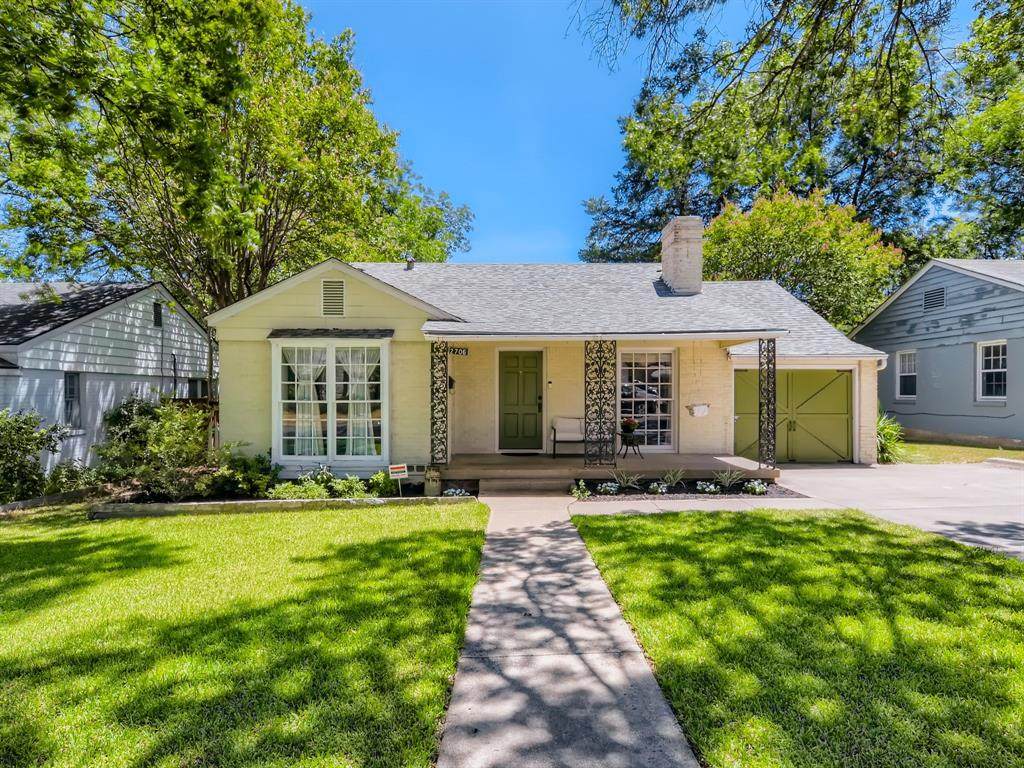 2706 Burlington Boulevard - Photo 1