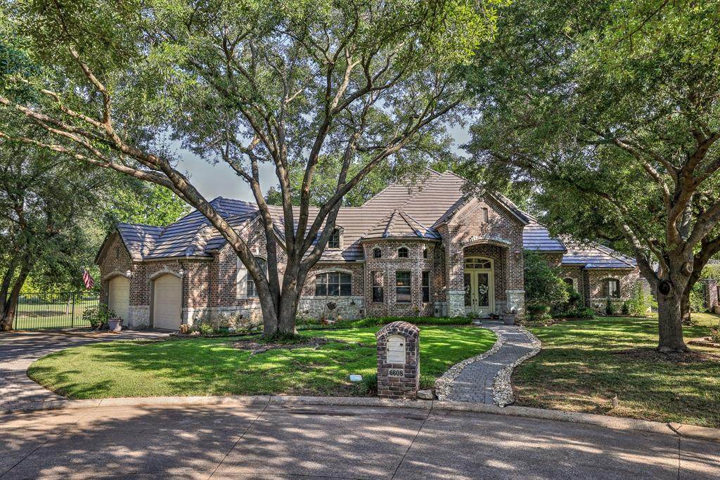 6608 Crooked Stick Drive - Photo 1