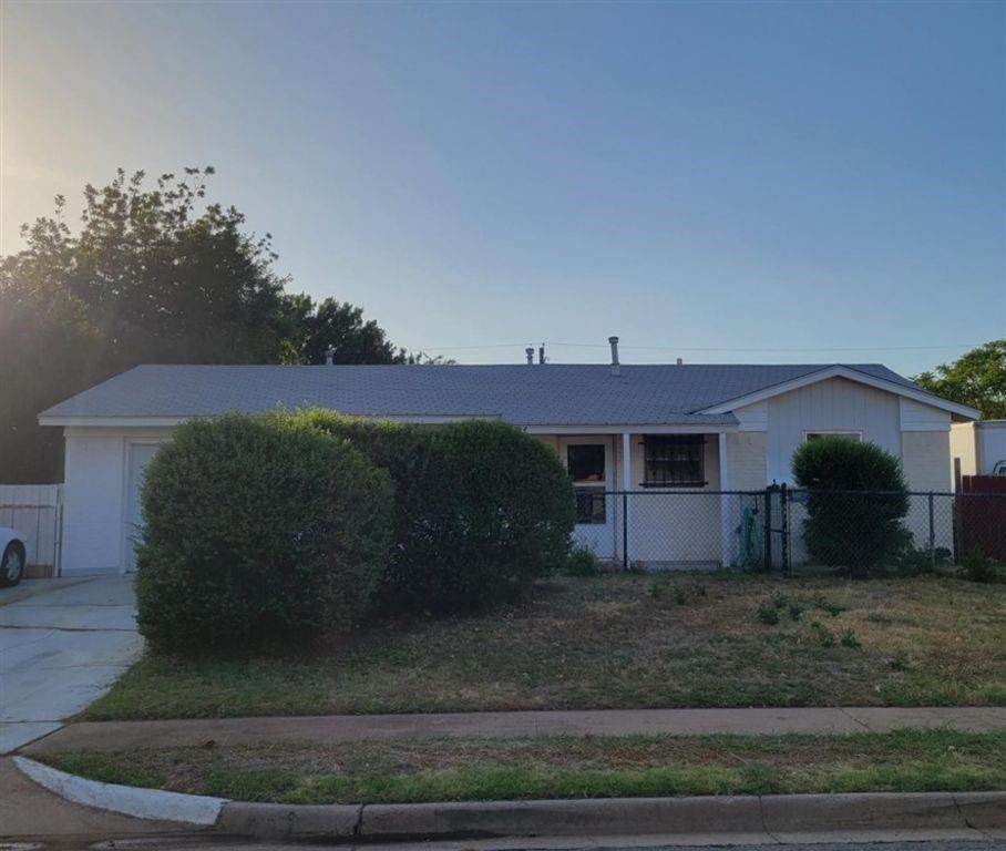 2704 Byrne Place - Photo 1