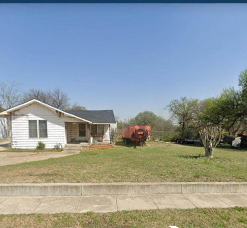 4225 Avenue M - Photo 1