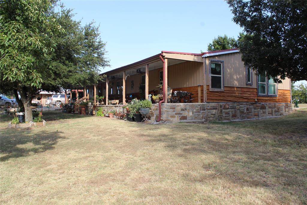 851 Private Road 459 - Photo 1