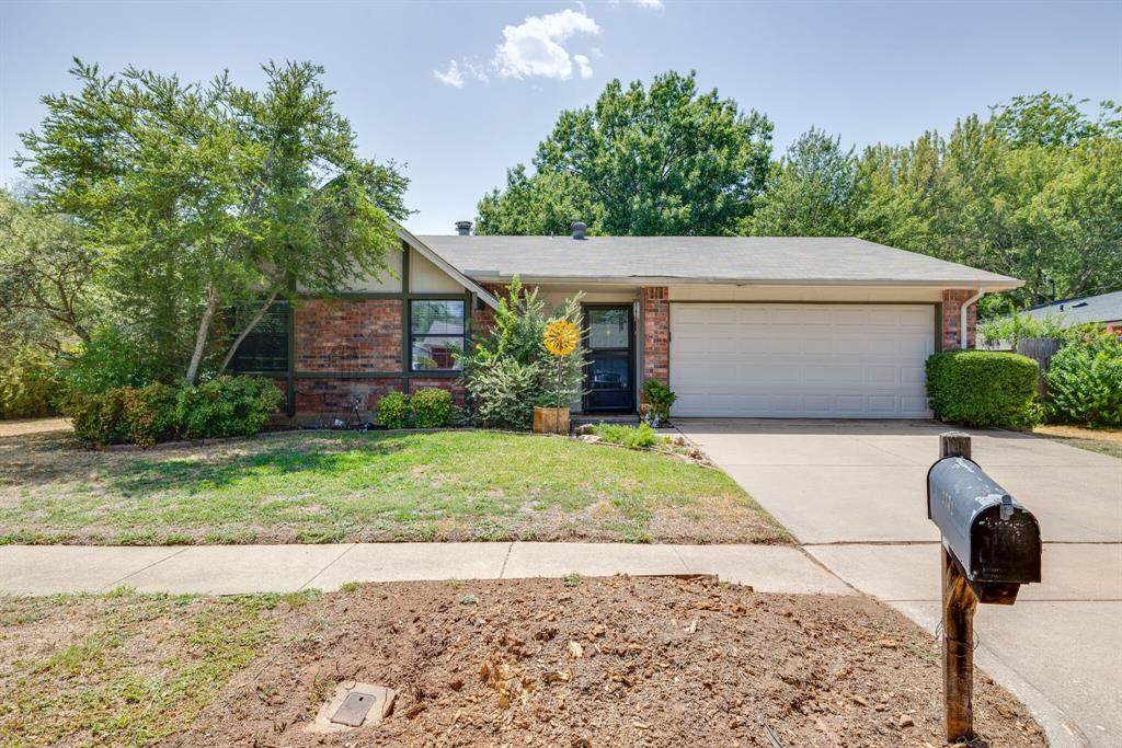2702 Southcrest Drive - Photo 1