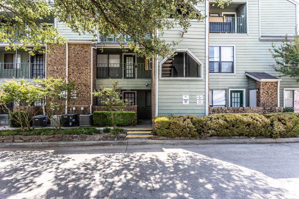 6108 Abrams Road - Photo 1