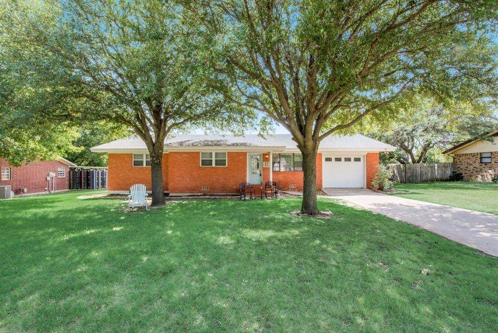 1021 Cedar Street - Photo 1