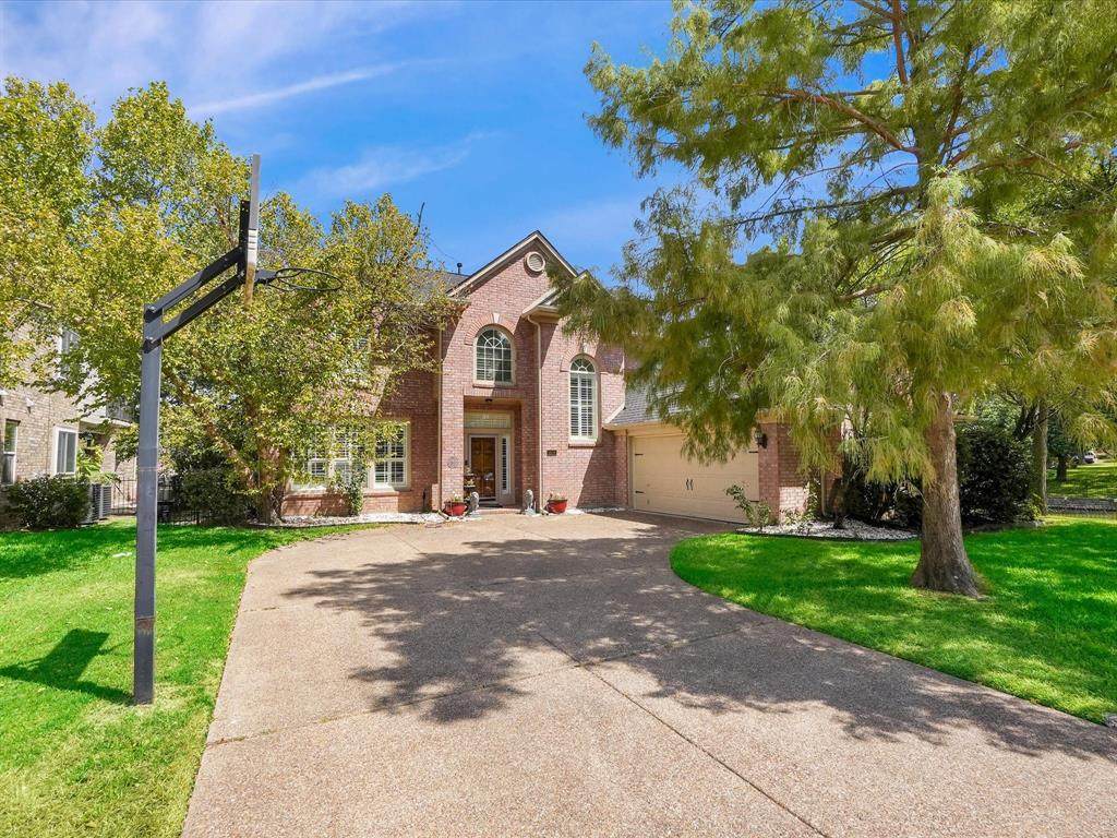 408 Spyglass Drive - Photo 1