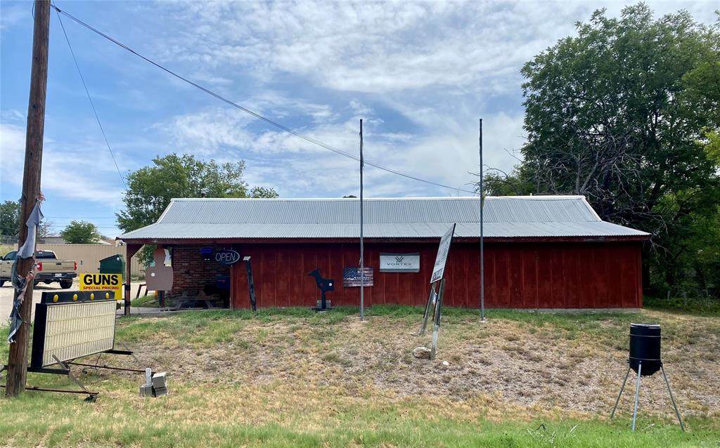 605 Second Street - Photo 1
