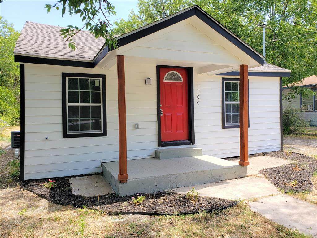 1107 Rogers Street - Photo 1