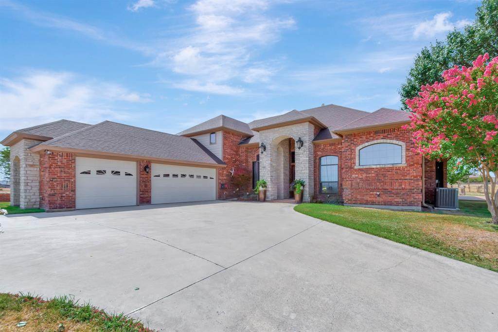 5520 White Settlement Road - Photo 1