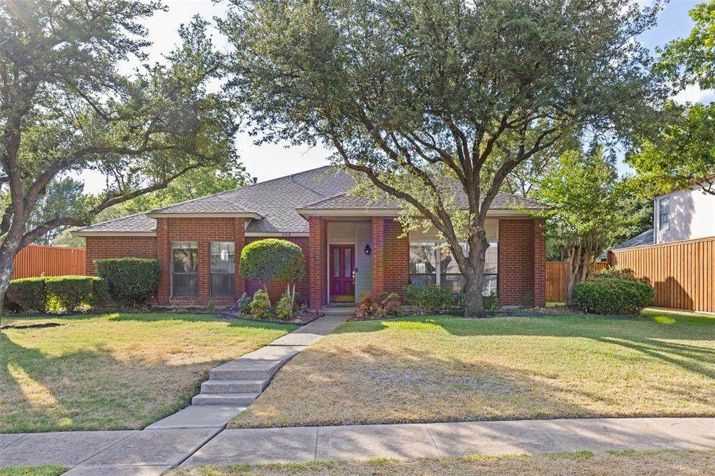 354 Ashley Drive - Photo 1