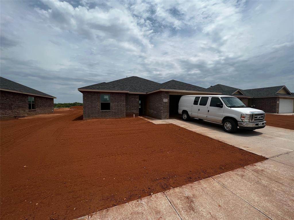 1721 Sweetwater Drive - Photo 1