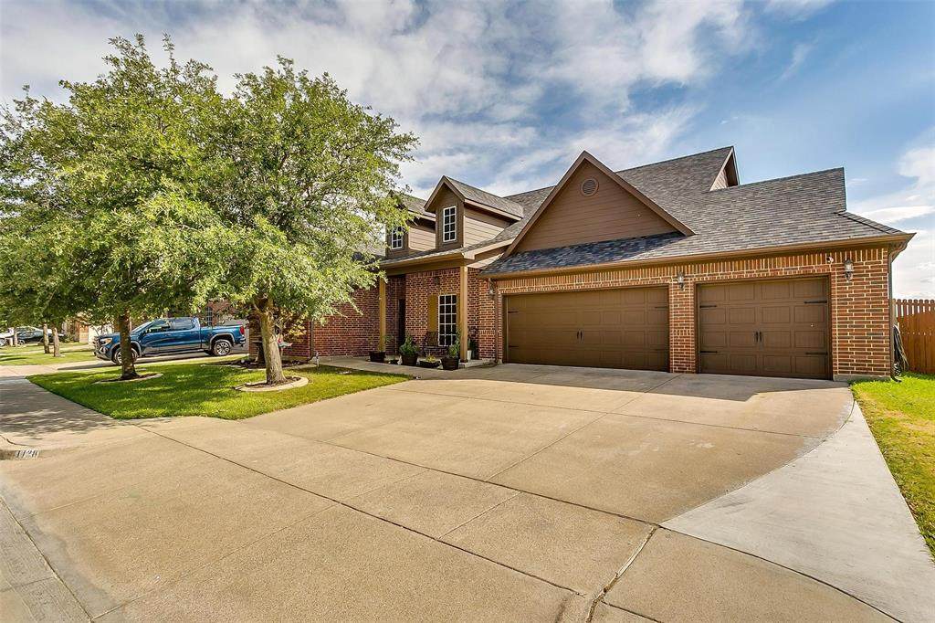 1128 Clairemont Lane - Photo 1
