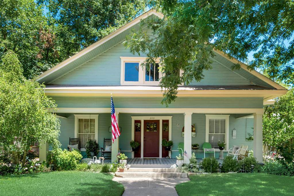200 Johnson Street - Photo 1