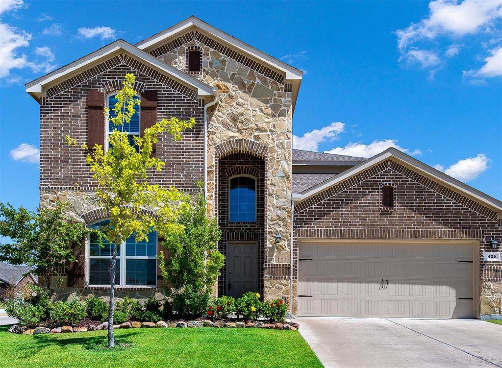 405 Stuart Lane - Photo 1