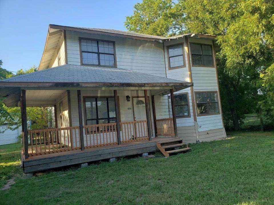 108 College Street - Photo 1