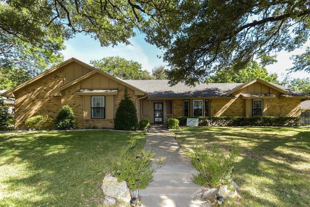 4404 French Lake Drive - Photo 1