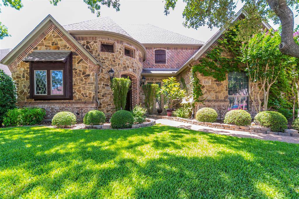 8333 Spence Drive - Photo 1
