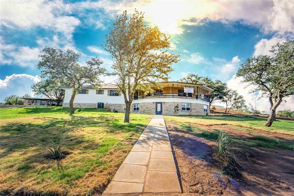 286 County Road 221 - Photo 1