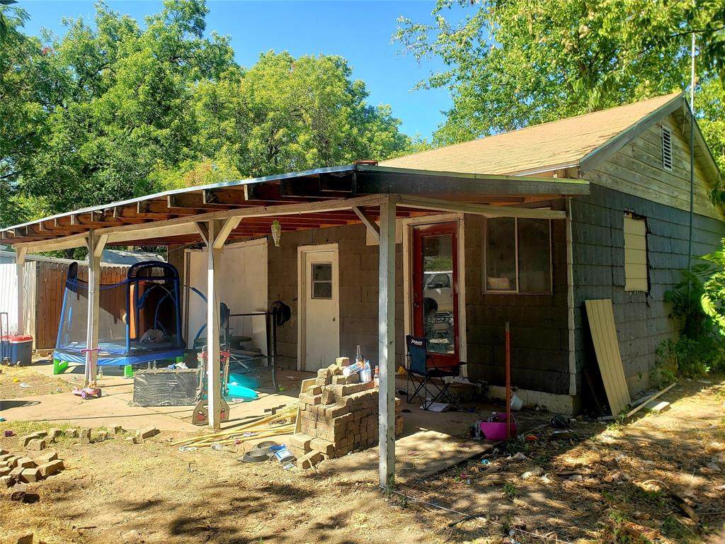 308 Pemberton Drive - Photo 1