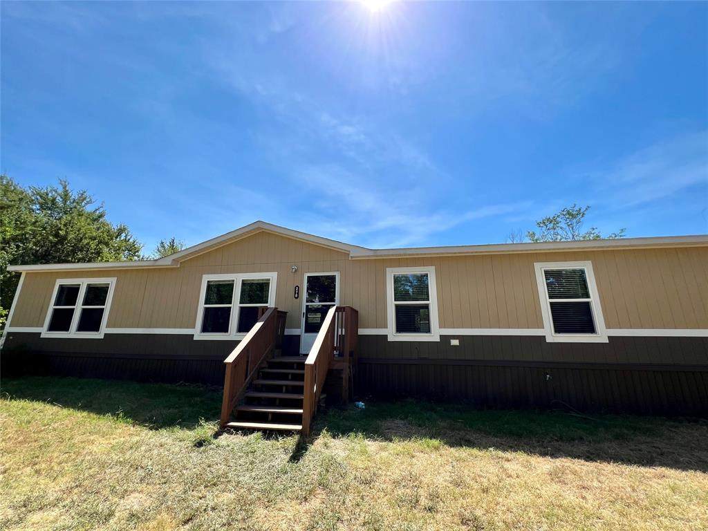 270 County Road 2273 - Photo 1