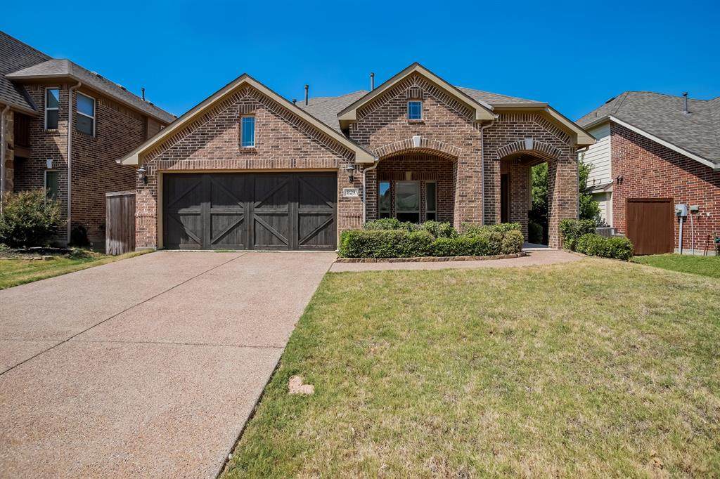 829 Lighthouse Lane - Photo 1