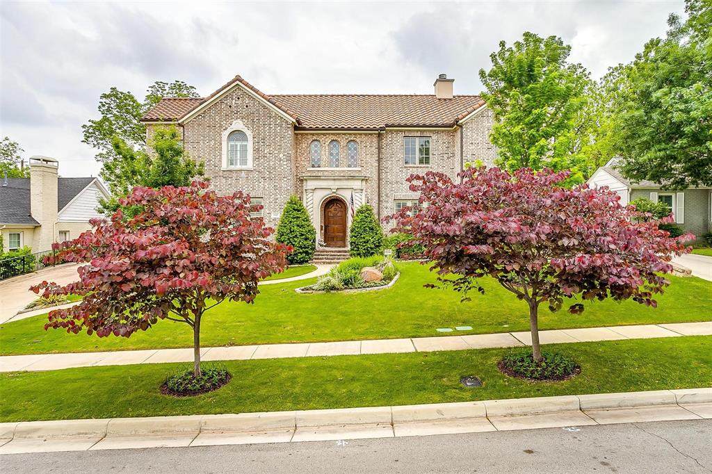 3707 4th Street - Photo 1