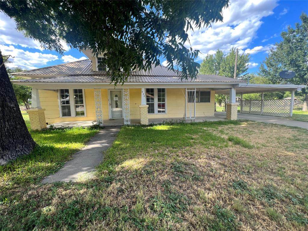224 Davis Street - Photo 1
