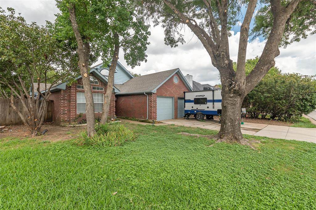 1115 Cherrytree Drive - Photo 1