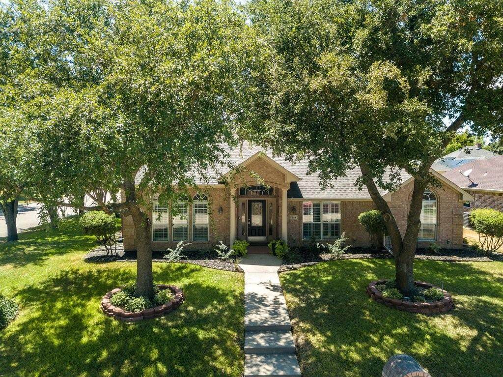 226 Sendero Drive - Photo 1