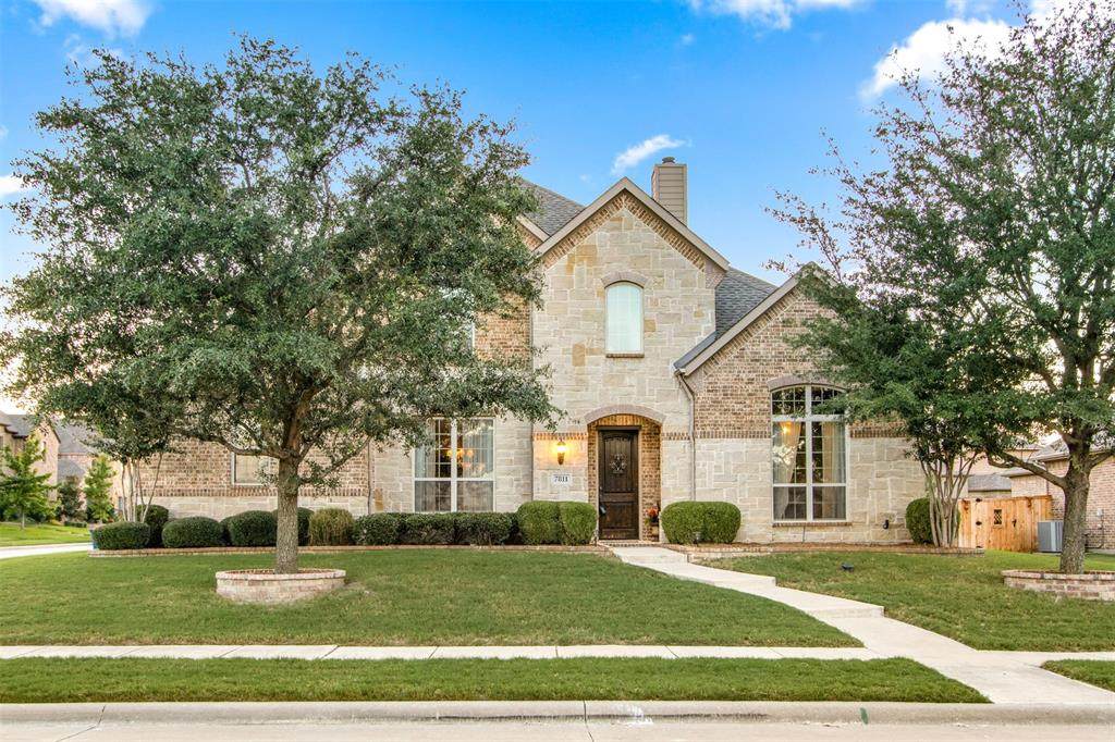7811 Glen Hollow Lane - Photo 1