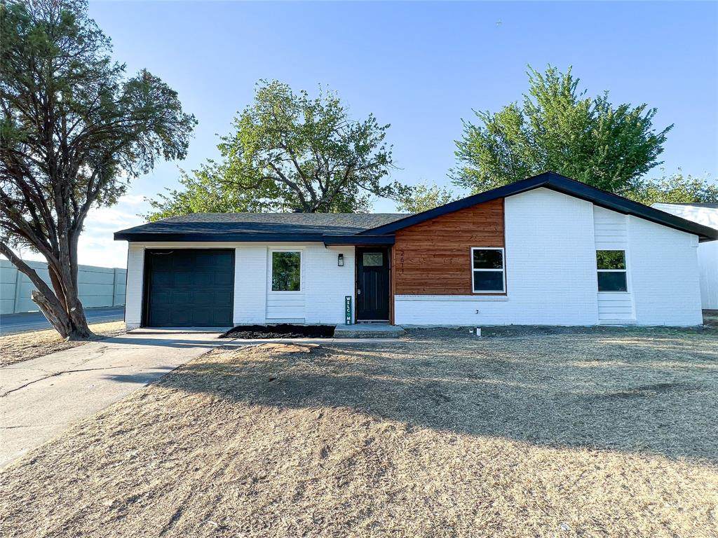 2611 Hardy Place - Photo 1