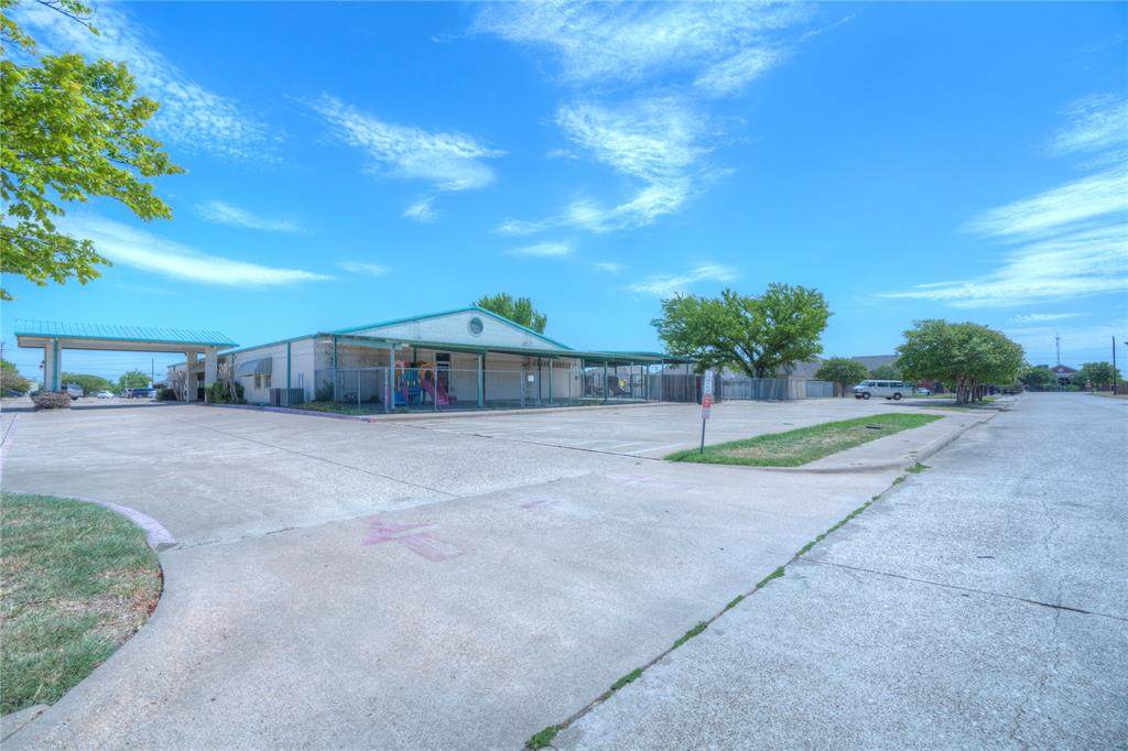 551 Bluebird Lane - Photo 1