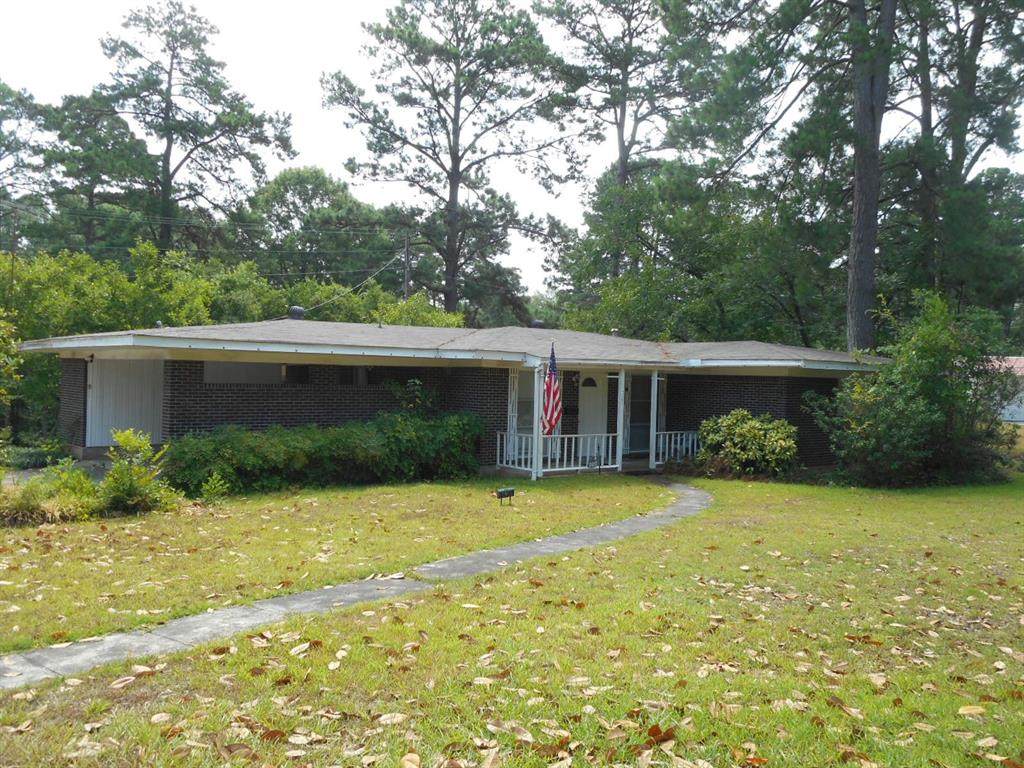 707 7th Street - Photo 1