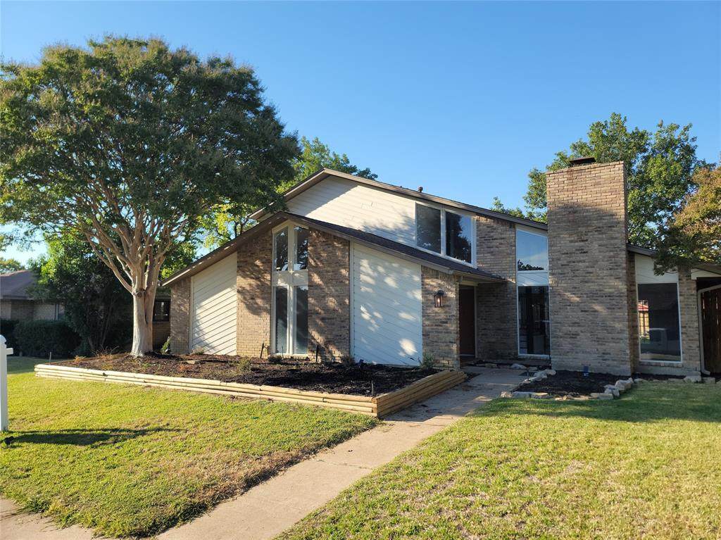 2215 Trinity Springs Drive - Photo 1