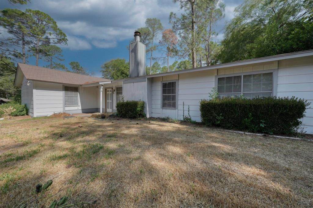 215 Treetop - Photo 1