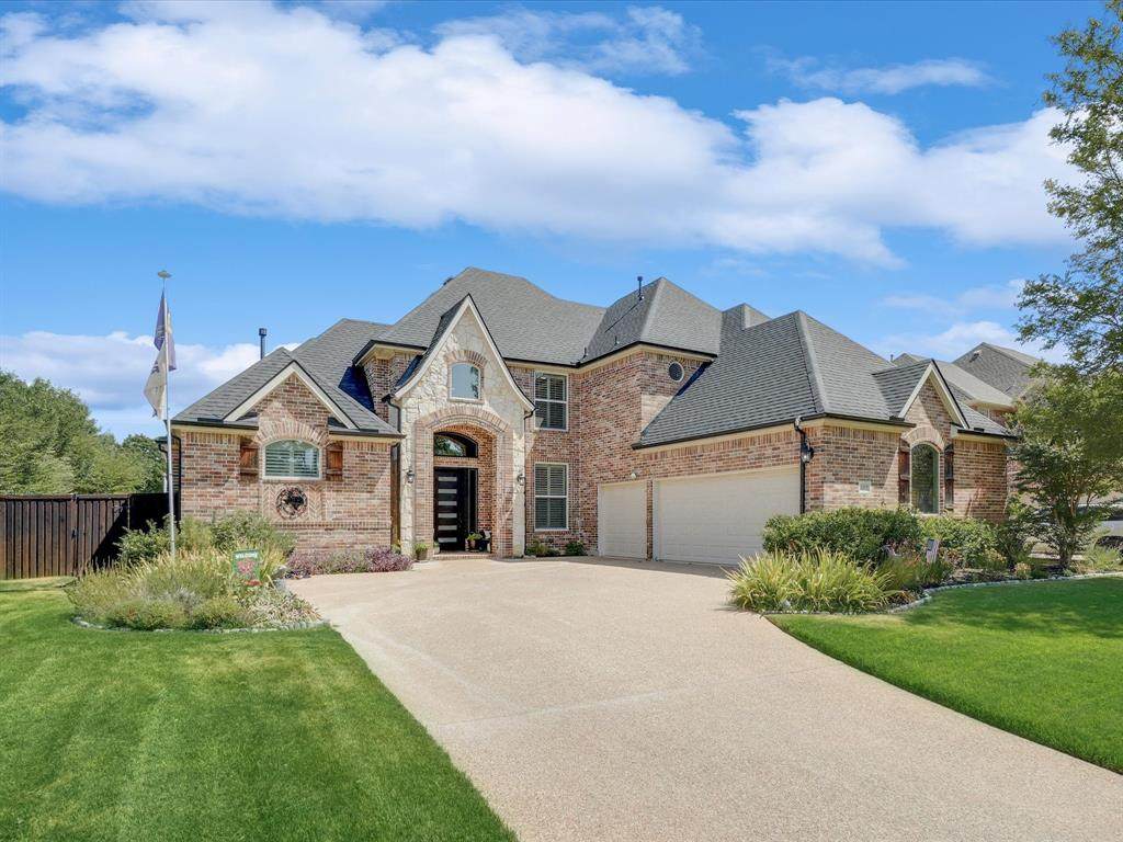 4412 Manor Way - Photo 1